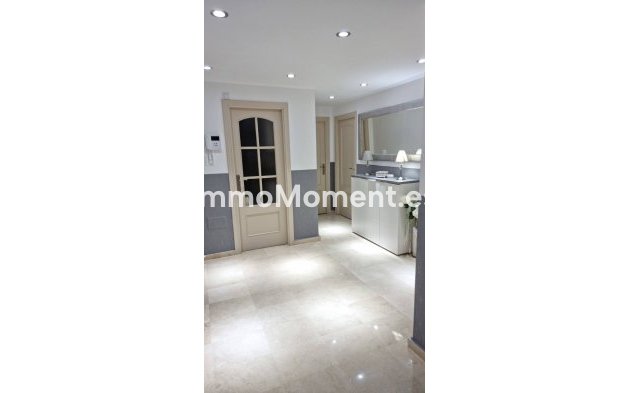 Resale - Apartment - Mijas - Mijas Centro