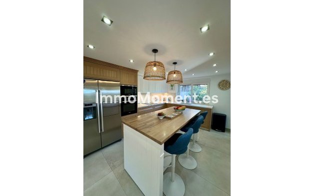 Revente - Villa - Estepona  - Estepona Centro