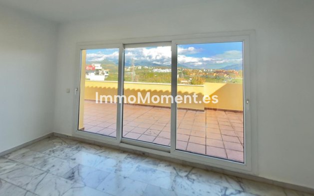 Reventa - Apartamento - Estepona  - Cancelada