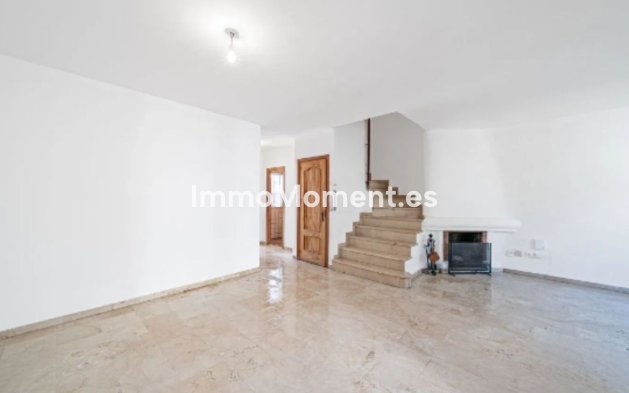 Revente - Maison mitoyenne - Estepona  - Estepona Centro