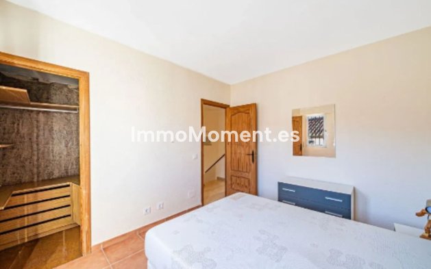 Revente - Maison mitoyenne - Estepona  - Estepona Centro