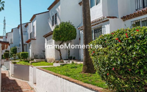 Revente - Maison mitoyenne - Estepona  - Estepona Centro