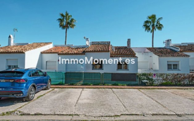 Revente - Maison mitoyenne - Estepona  - Estepona Centro