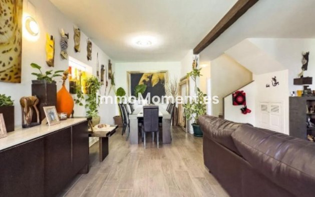 Wiederverkauf - Villa - Estepona  - Estepona Centro