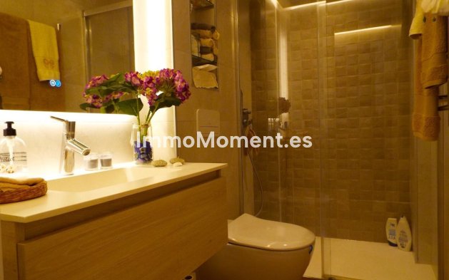 Revente - Appartement - Estepona  - Estepona Centro