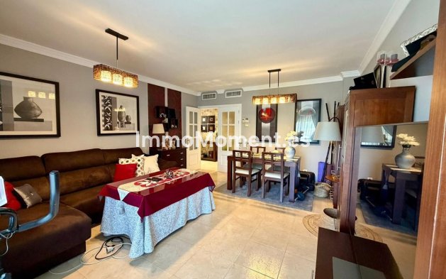 Revente - Appartement - Estepona  - Estepona Centro