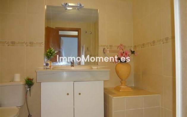 Revente - Appartement - Marbella - Nueva Andalucía