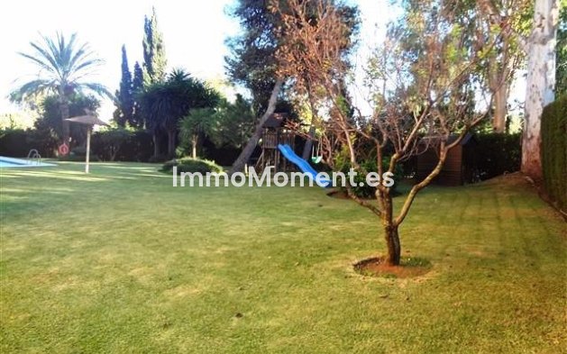 Revente - Appartement - Marbella - Nueva Andalucía