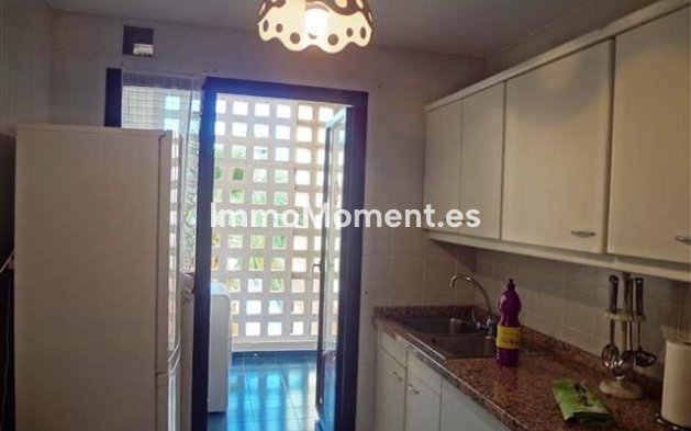 Revente - Appartement - Marbella - Nueva Andalucía