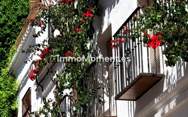 Resale - Townhouse - Marbella - Marbella Centro