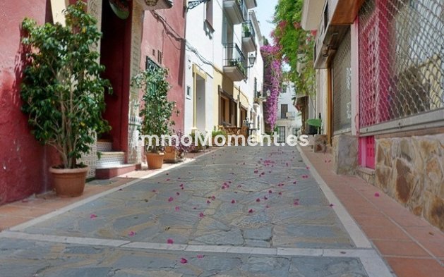 Resale - Townhouse - Marbella - Marbella Centro