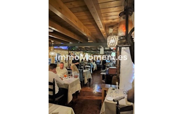 Resale - Townhouse - Marbella - Marbella Centro