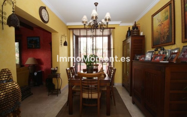 Revente - Villa - Marbella - Las Chapas