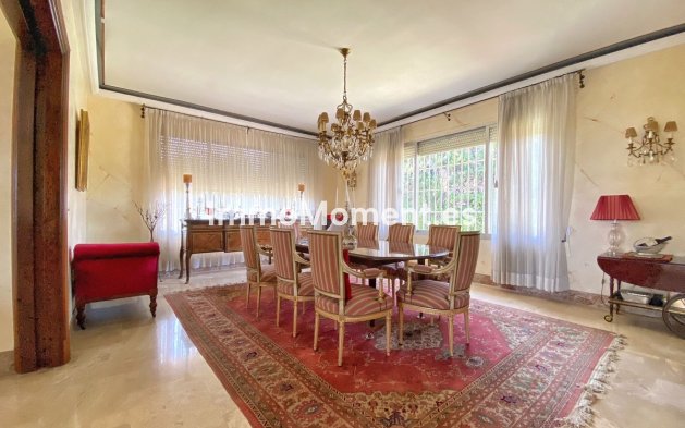 Resale - Villa - Marbella - Marbella Centro