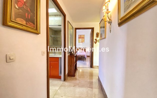 Resale - Villa - Marbella - Marbella Centro