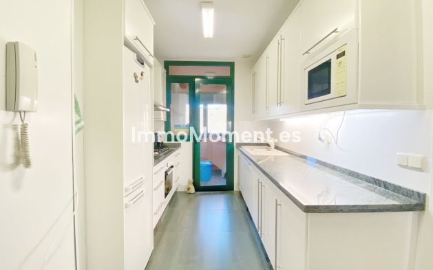 Wiederverkauf - Wohnung - Marbella - El Rosario