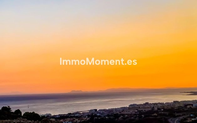 Wiederverkauf - Wohnung - Marbella - El Rosario