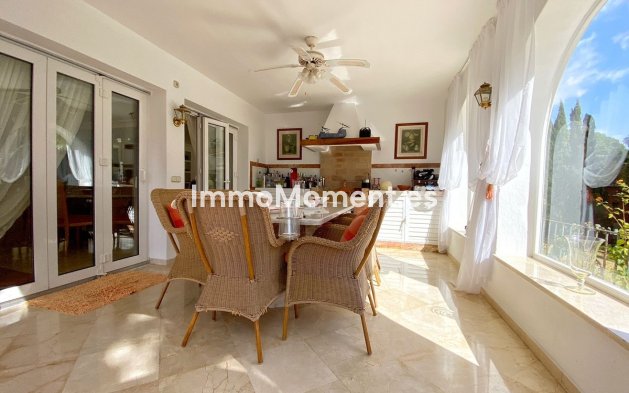 Wiederverkauf - Villa - Marbella - Nagüeles