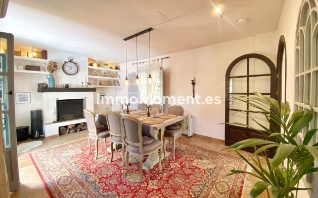 Wiederverkauf - Villa - Marbella - Marbella Centro