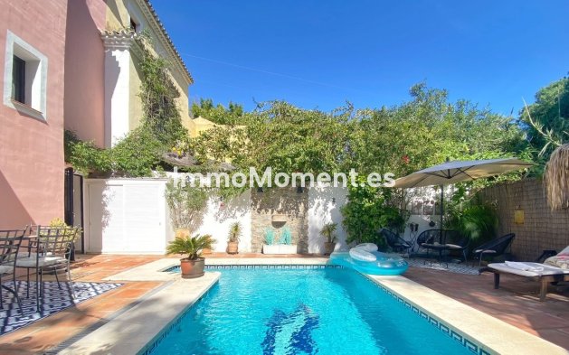 Wiederverkauf - Villa - Marbella - Marbella Centro