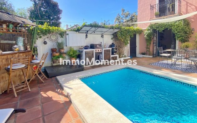 Wiederverkauf - Villa - Marbella - Marbella Centro