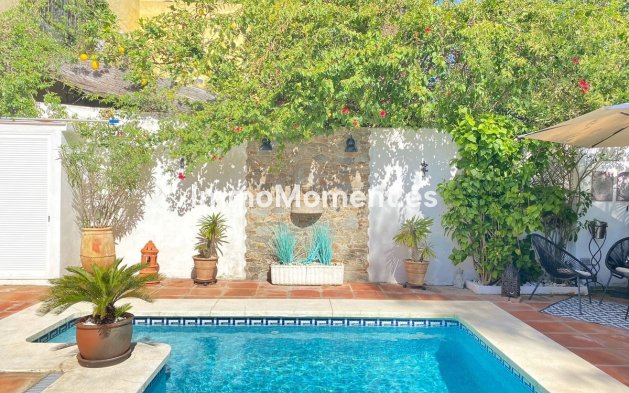 Wiederverkauf - Villa - Marbella - Marbella Centro