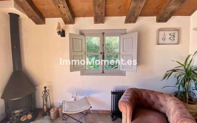 Wiederverkauf - Villa - Marbella - Marbella Centro