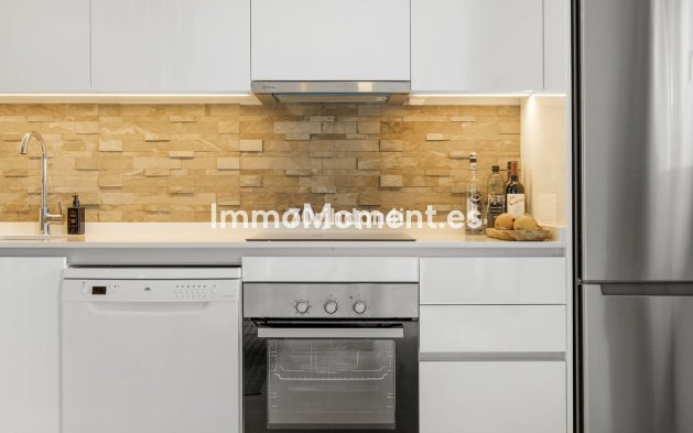 Wiederverkauf - Wohnung - Estepona  - Estepona Centro