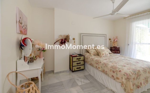 Wiederverkauf - Wohnung - Marbella - Nueva Andalucía