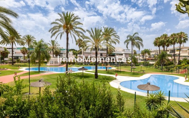 Wiederverkauf - Wohnung - Marbella - Nueva Andalucía