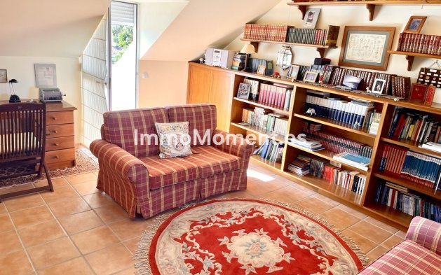 Wiederverkauf - Reihenhaus - Estepona  - Estepona Centro