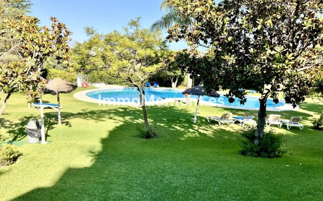 Wiederverkauf - Reihenhaus - Estepona  - Estepona Centro