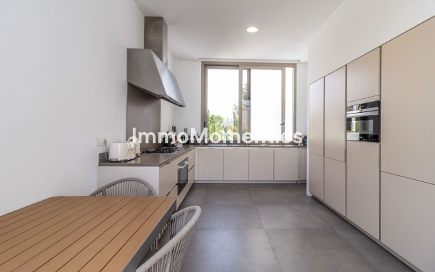 Revente - Villa - Benahavís - Benahavís Centro