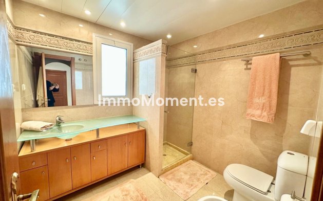 Wiederverkauf - Wohnung - Marbella - Nueva Andalucía