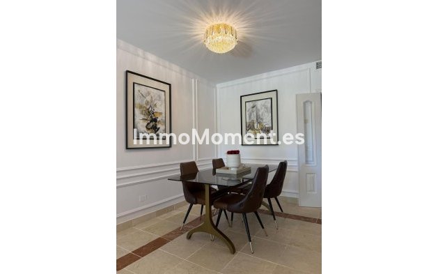 Wiederverkauf - Wohnung - Estepona  - Estepona Centro