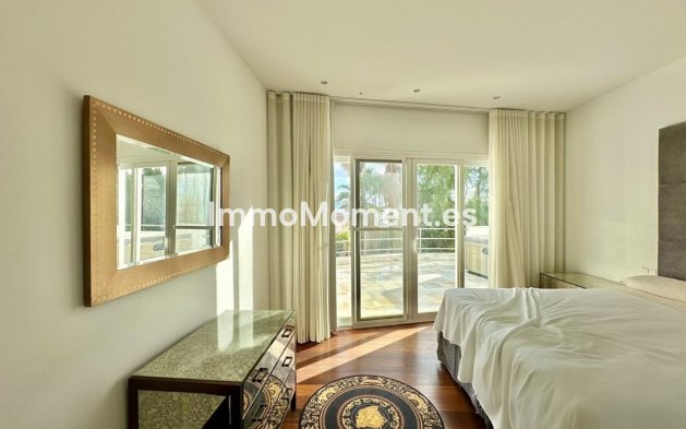 Resale - Villa - Benahavís - Benahavís Centro