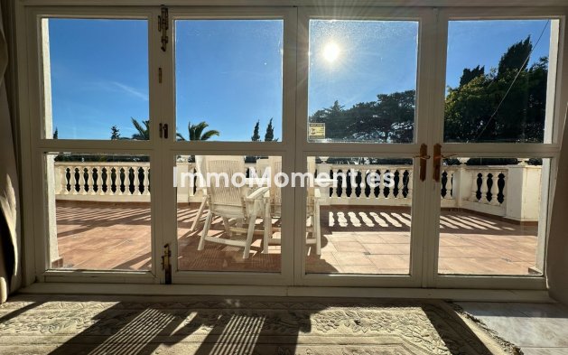Resale - Villa - Marbella - Marbesa