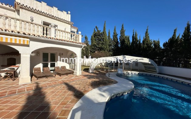 Resale - Villa - Marbella - Marbesa