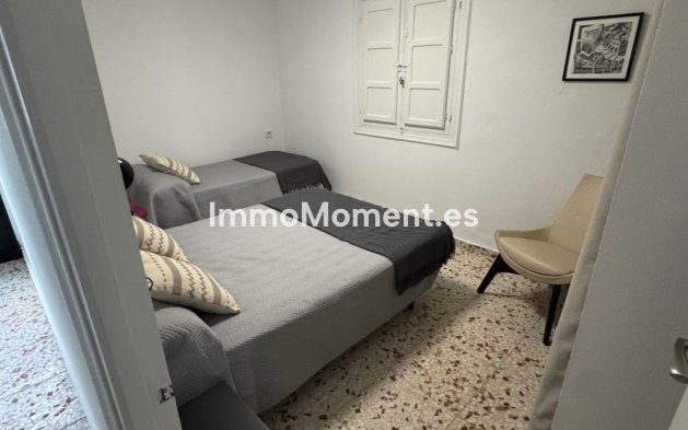 Revente - Villa - Estepona  - Estepona Centro