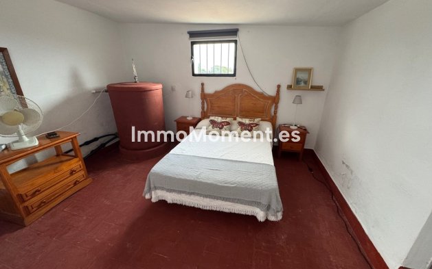 Revente - Villa - Estepona  - Estepona Centro