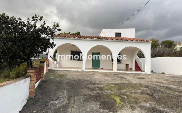Revente - Villa - Estepona  - Estepona Centro