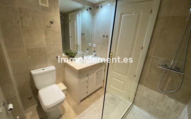 Wiederverkauf - Wohnung - Marbella - Nueva Andalucía