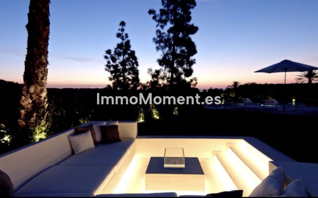 Reventa - Villa - Marbella - Aloha