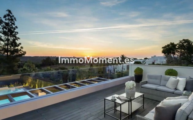 Reventa - Villa - Marbella - Aloha