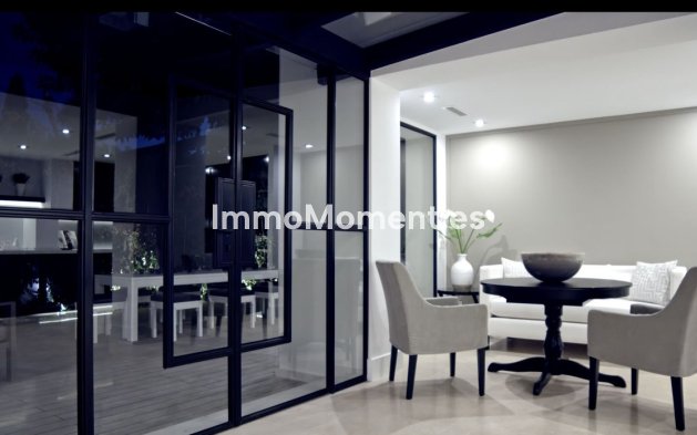 Reventa - Villa - Marbella - Aloha