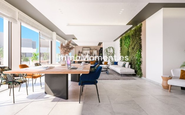 Resale - Apartment - Estepona - Selwo