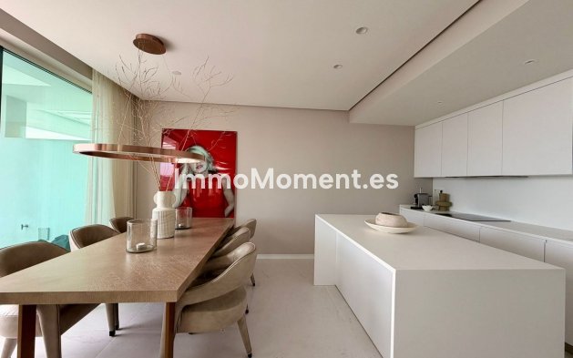 Wiederverkauf - Wohnung -   Inländisch - Ojén