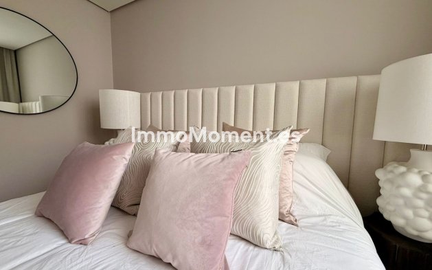 Wiederverkauf - Wohnung -   Inländisch - Ojén