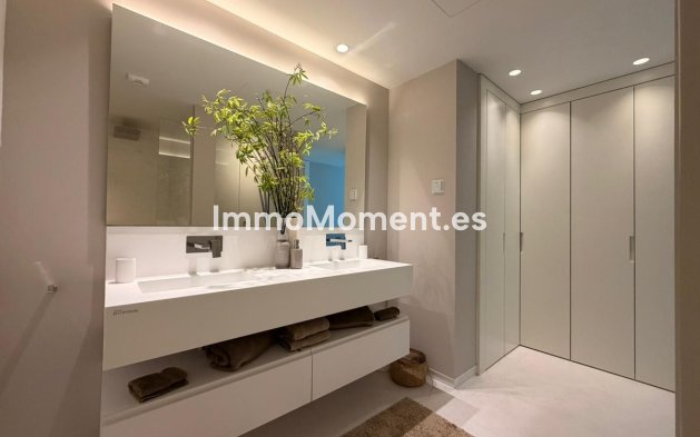 Wiederverkauf - Wohnung -   Inländisch - Ojén