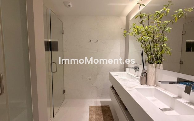 Wiederverkauf - Wohnung -   Inländisch - Ojén